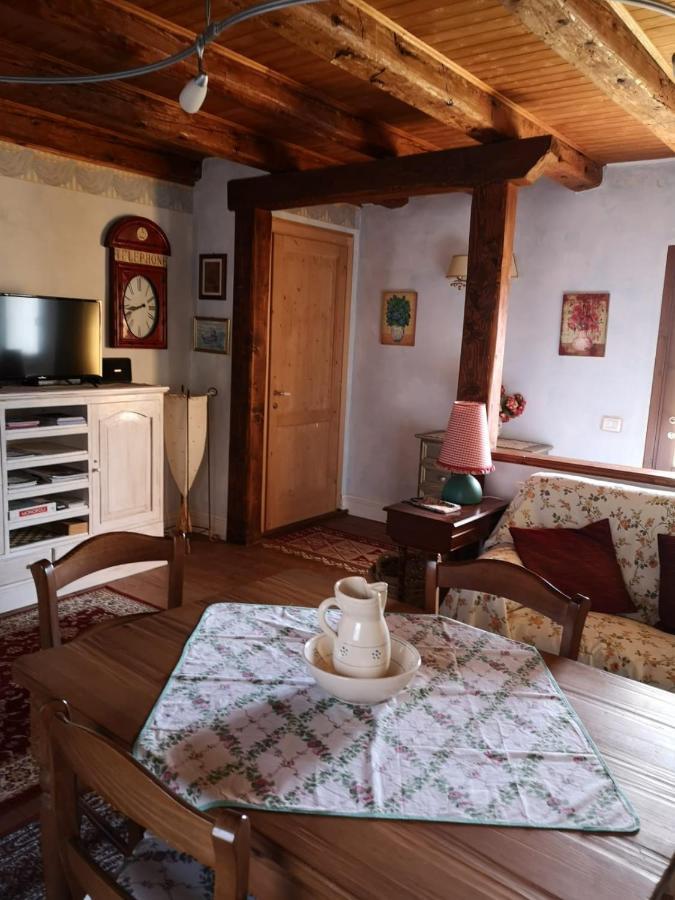 Bed and Breakfast East Wind Медеа Экстерьер фото