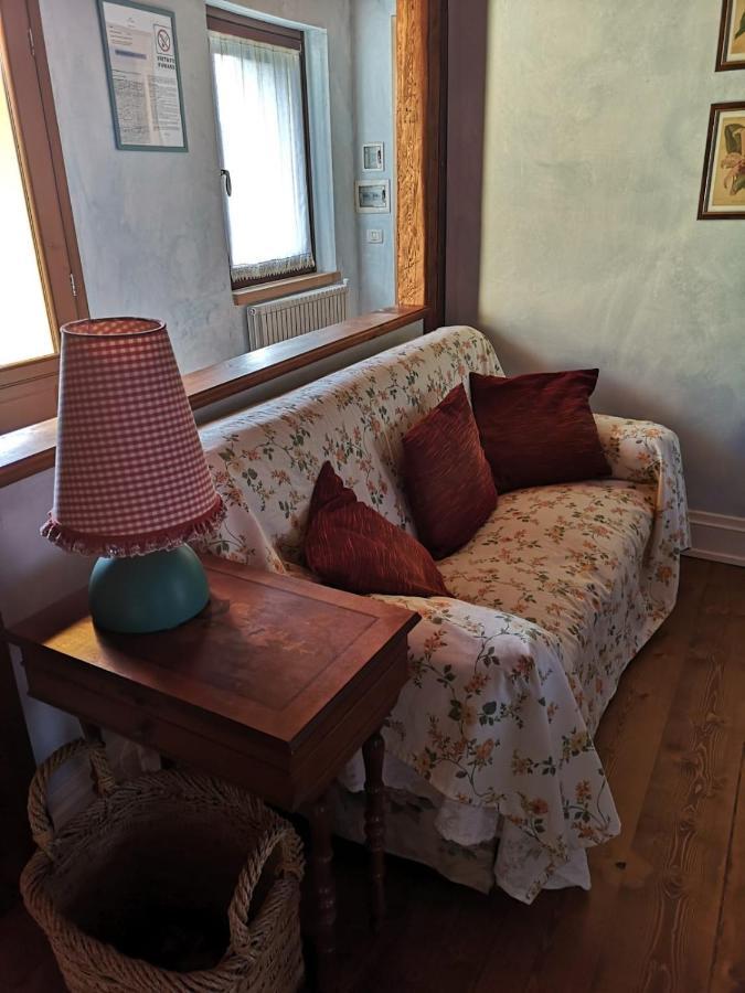 Bed and Breakfast East Wind Медеа Экстерьер фото